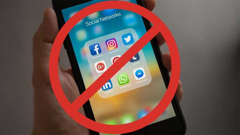 Les mots "Lesbien" et "Lesbienne" : bloqués sur Facebook ! Les mots "Lesbien" et "Lesbienne" : bloqués sur Facebook !