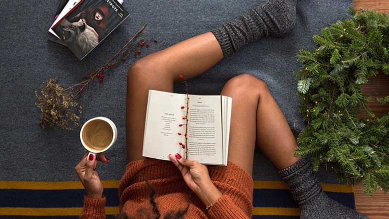 Les thèmes de la romance lesbienne