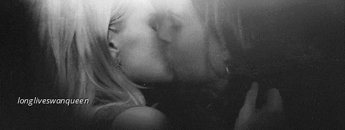 swanqueen-lesbienne1 image swanqueen-lesbienne1 Swanqueen : Le subtext lesbien entre Emma Swan et Regina Mills dans Once Upon a Time