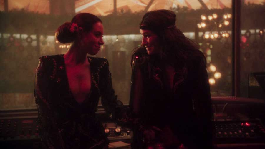 un-episode-de-agatha-all-along-le-plus-lesbien-jamais-vu-dans-le-mcu image un-episode-de-agatha-all-along-le-plus-lesbien-jamais-vu-dans-le-mcu Un épisode de "Agatha All Along" le plus lesbien jamais vu dans l'univers Marvel